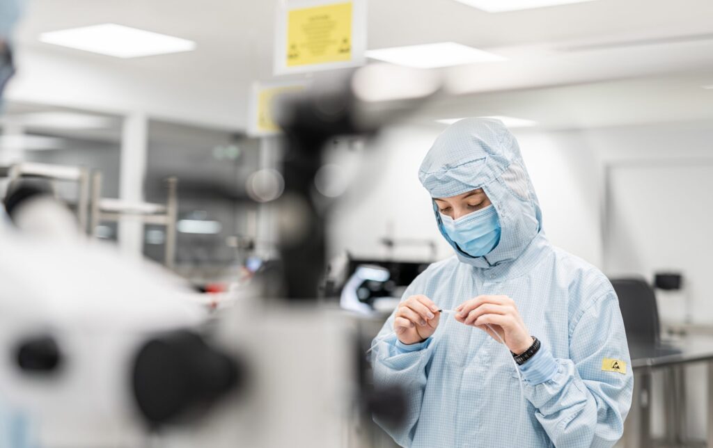 Werbeagentur, Weiden, Oberpfalz, Amberg, Cham, Hof, Marketing, Werbung, kreativmaleins, Geschäftsausstattung, Webseite, KH Medical, Online, Branding, Logo, Kunststoff, Kontakt, Zertifikate, Forschung, Produkte, Medizin