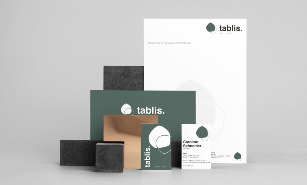 Werbeagentur, Weiden, Oberpfalz, Amberg, Cham, Hof, Marketing, Werbung, kreativmaleins, Visitenkarten, Geschäftsausstattung, Briefpapier, Tablis, Kartenhülle, Branding, Logo, Innenausstattung, Gastronomie, Hotels, Kliniken, Kindergärten, Seniorenheime, Produkte